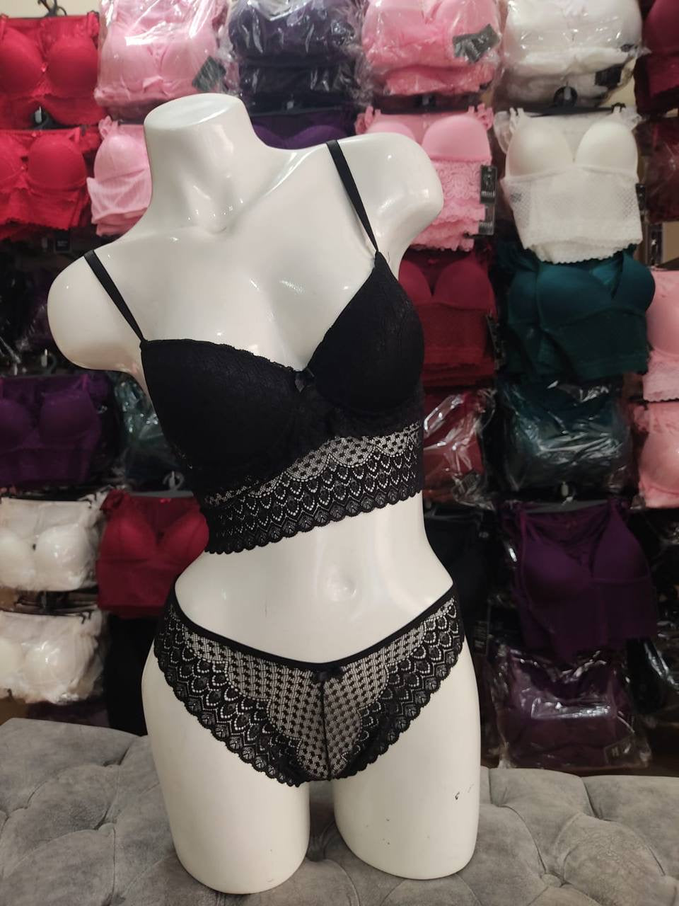 SİYAH ALT ÜST TAKIM