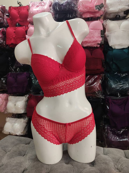 KIRMIZI ALT ÜST TAKIM